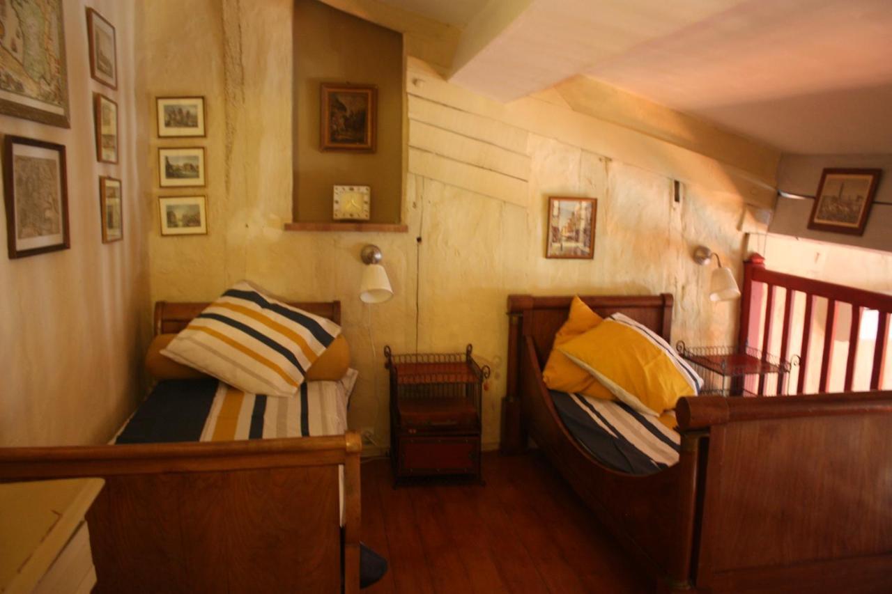 L' Ancien Relais De Poste Henri Apartment Casteljaloux Ngoại thất bức ảnh